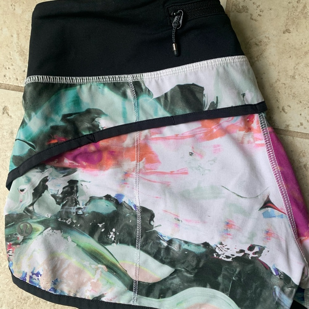Lululemon Speeds